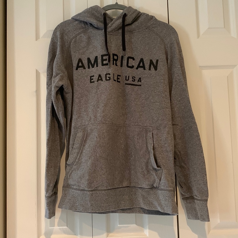 American Eagle Gray sweatshirt